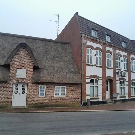 Mit 2 Zimmern Und Balkon Im Herzen Von Hoyer * Hojer